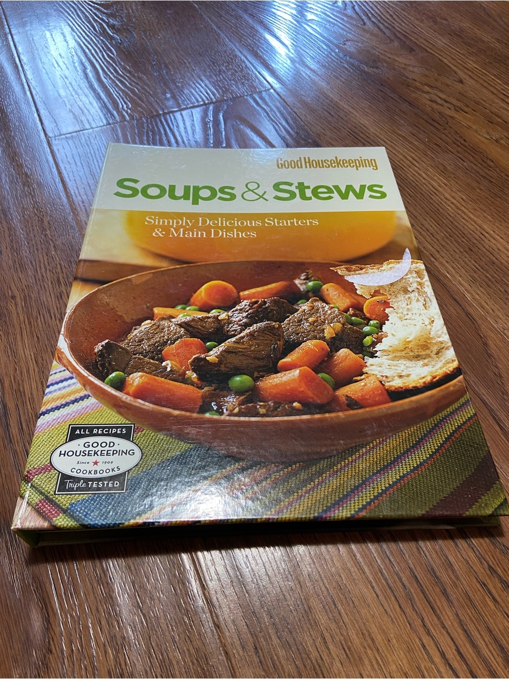 Soups & Stews Cookbook – Orange Cover
